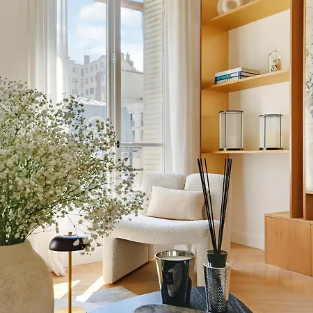 Ecrin De Prestige Dauphine *